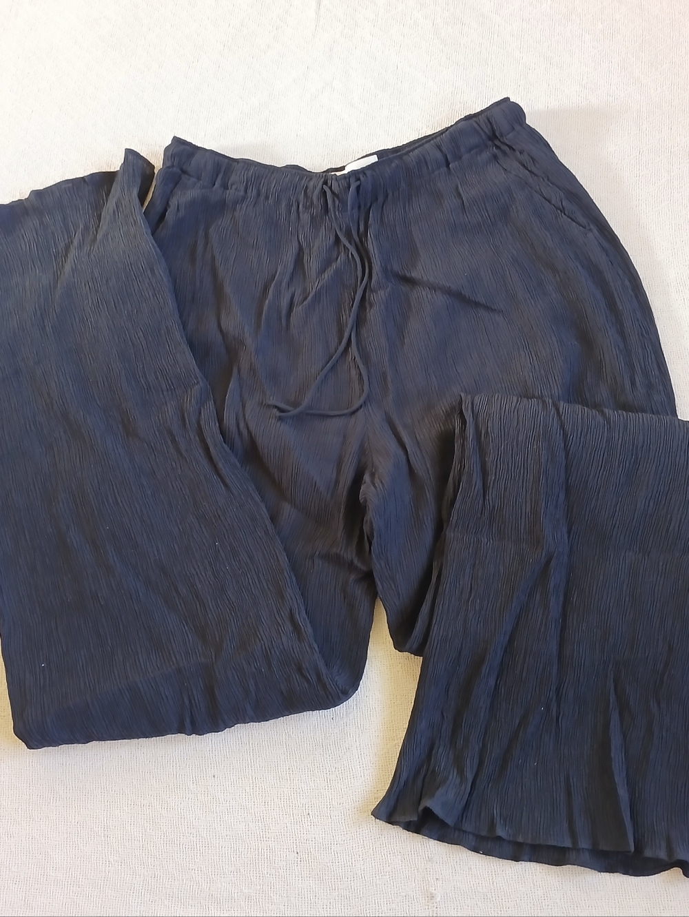 a&f ♡ black crinkle gauze lined pants medium abercrombie and fitch beach coastal
